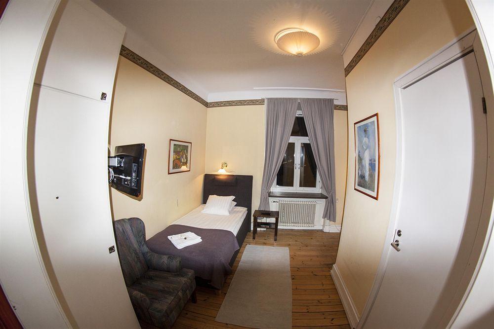Hotell Goeta Эребру Экстерьер фото