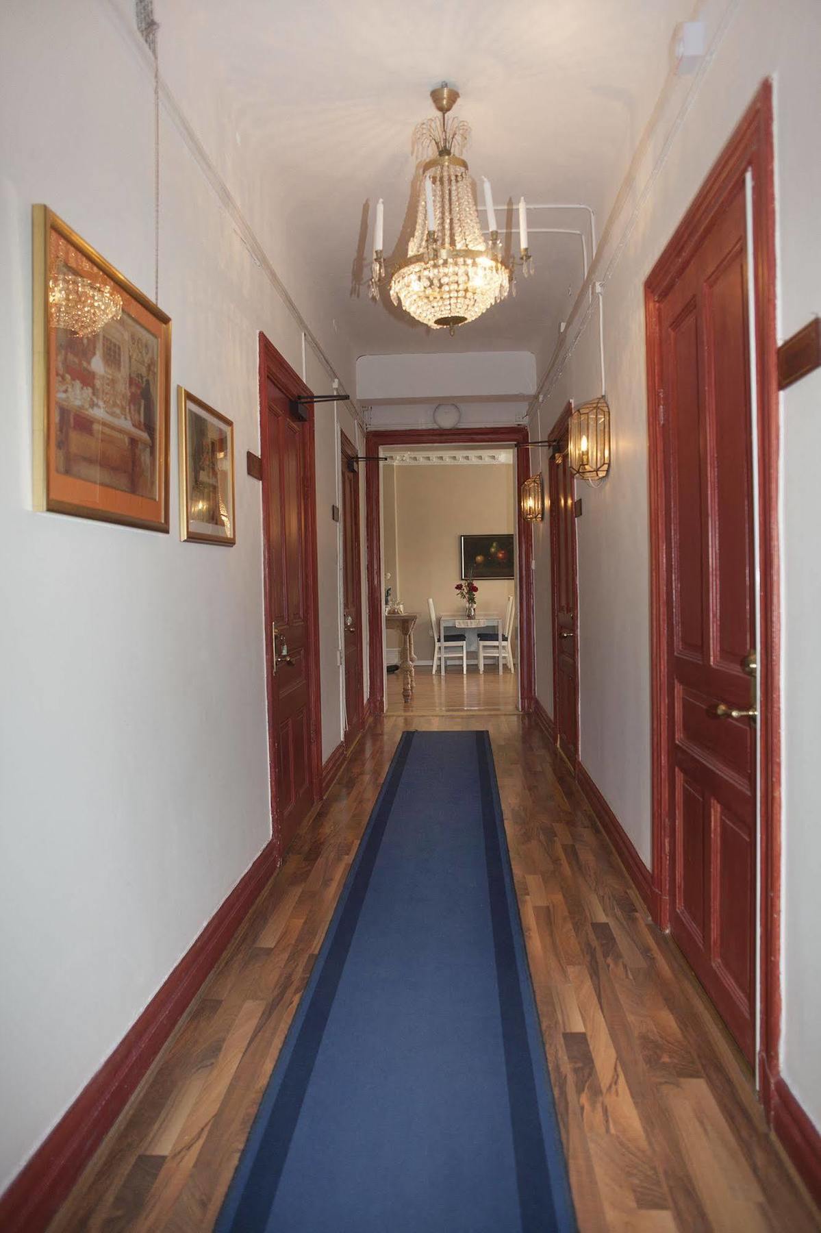Hotell Goeta Эребру Экстерьер фото