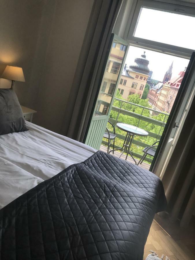 Hotell Goeta Эребру Экстерьер фото
