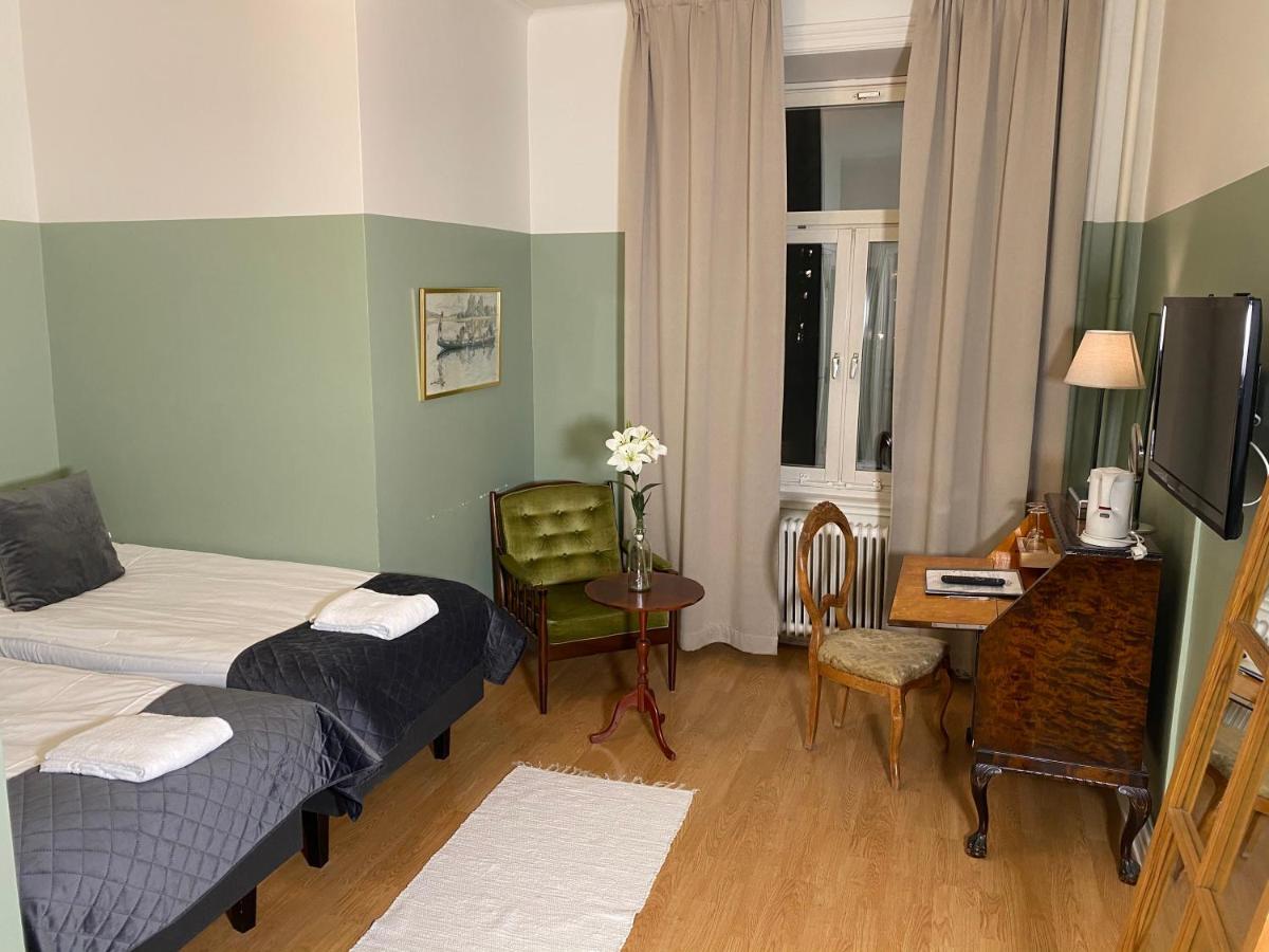 Hotell Goeta Эребру Экстерьер фото