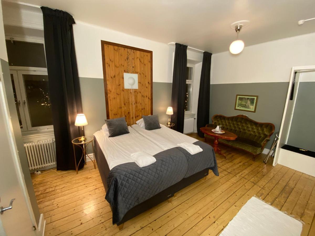 Hotell Goeta Эребру Экстерьер фото